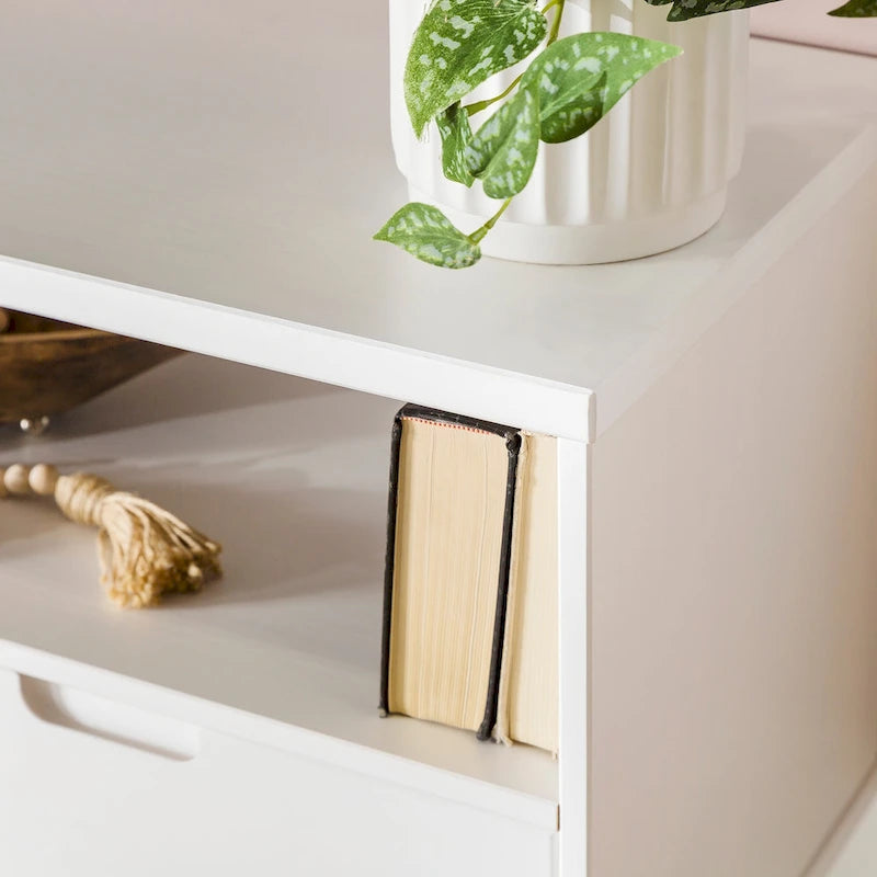 Meuble TV Middlebrook Alby 58 pouces en bois massif de style Mid-Century