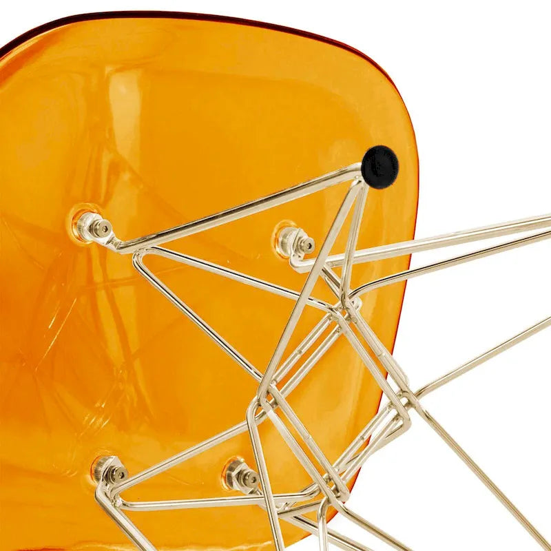 Chaises de salle à manger Cresco en plastique avec piètement Eiffel doré, lot de 2, par LeisureMod