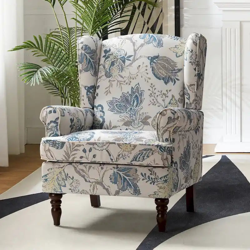 Fauteuil à oreilles Epimethis traditionnel en tissu avec pieds tournés par HULALA HOME
