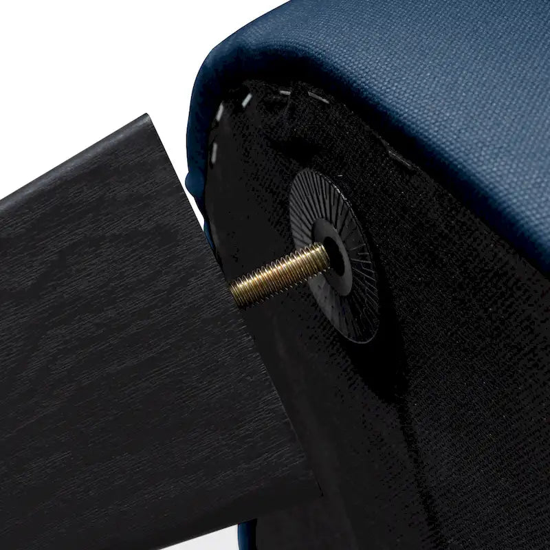 Fauteuil club confortable, canapé une place, siège d'intérieur avec accoudoirs et assise rembourrée