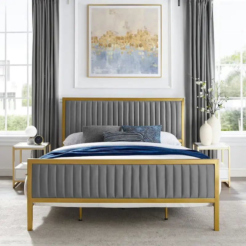 Lit plateforme en velours Corvus