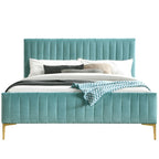 Lit plateforme rembourré Julia d'Omax Decor avec tête de lit capitonnée et pieds dorés