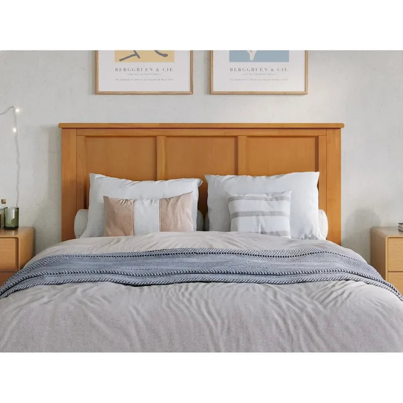 Lit de fondation AFI Madison avec pied de lit assorti