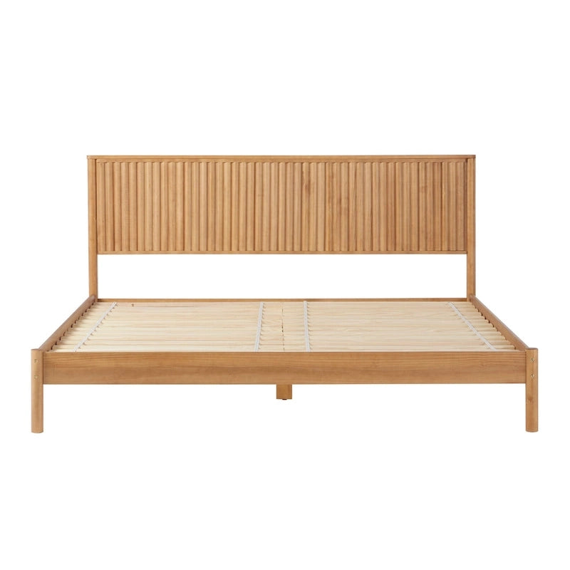 Lit king size en bois massif de style transitionnel Middlebrook Designs