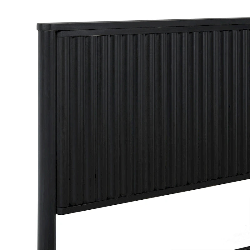 Lit king size en bois massif de style transitionnel Middlebrook Designs