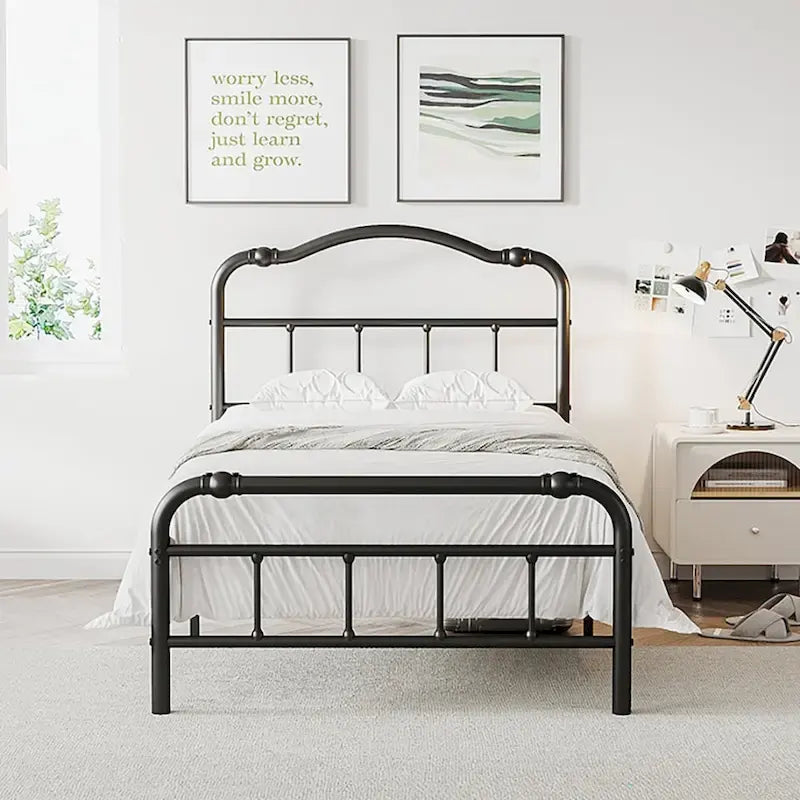 Cadre de lit robuste et stable de 35,5 cm (14 pouces) avec tête de lit à motif ondulé, sans sommier.