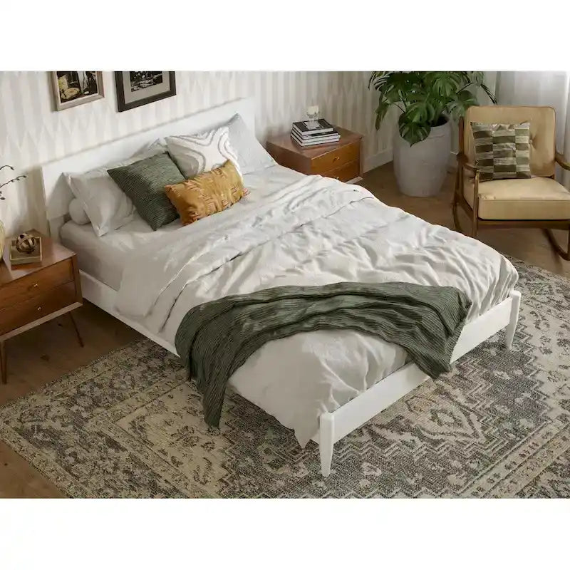 Lit plateforme moderne en bois massif Aria