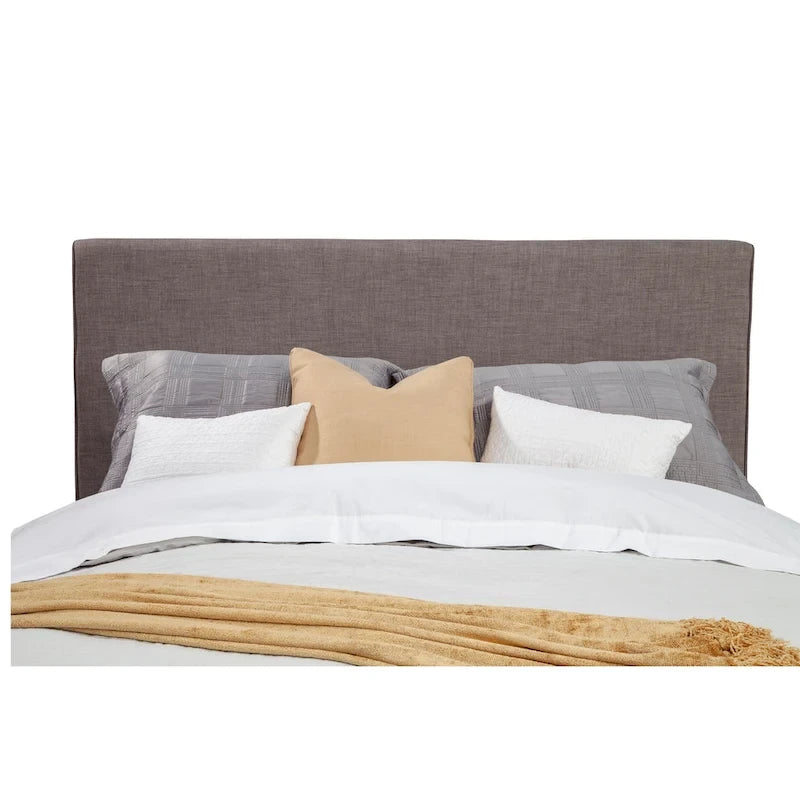 Lit plateforme rembourré gris foncé Porch &amp; Den Hindon