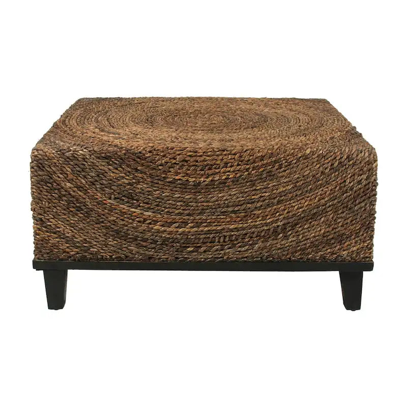 Table basse en abaca tressé par East at Main