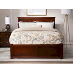 Lit plateforme Madison Queen avec 2 tiroirs en noyer