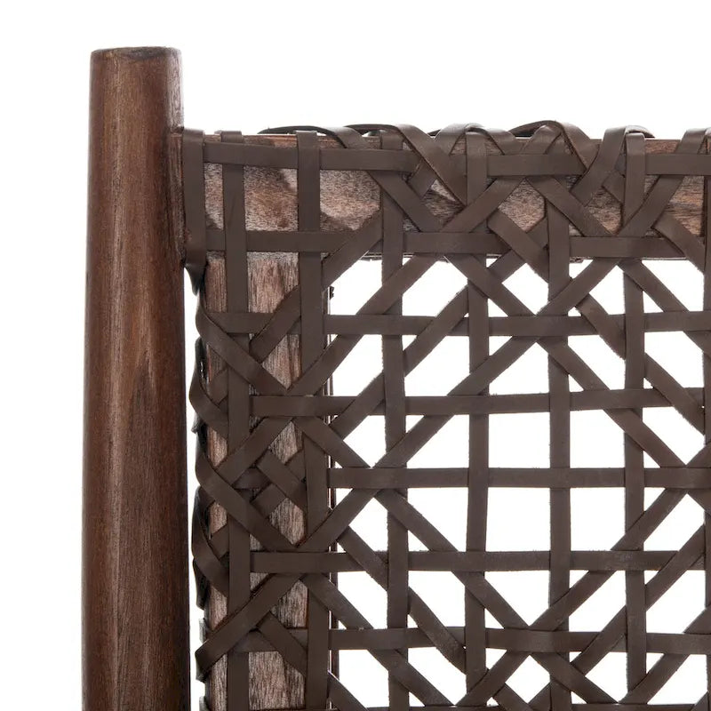 Fauteuil d'appoint carré SAFAVIEH Queenie Bandelier en cuir tressé ajouré - 66 cm L x 81 cm P x 79 cm H