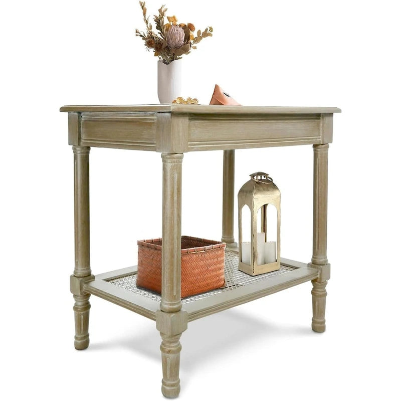 Table d'appoint Reine crème de Copper Grove avec étagère en rotin