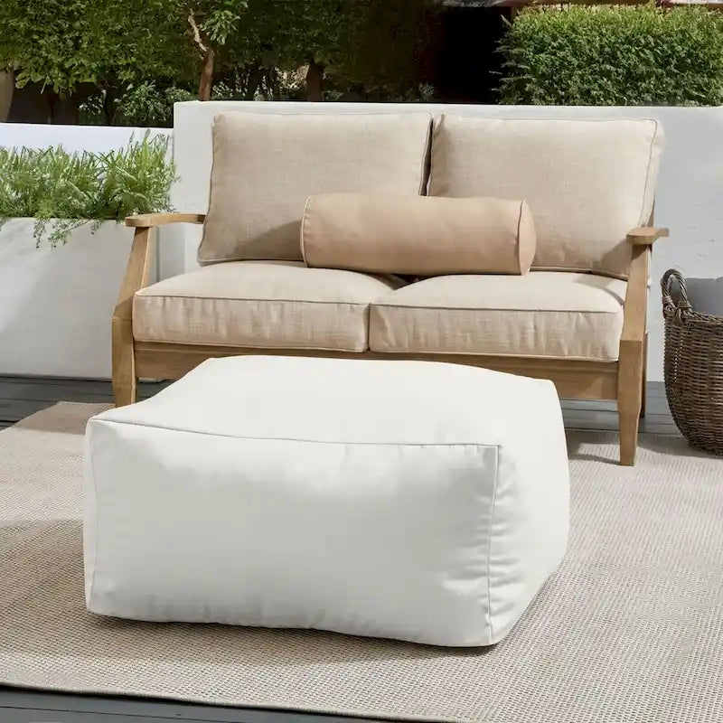 Pouf d'extérieur Sorra Home Sunbrella à bords francs