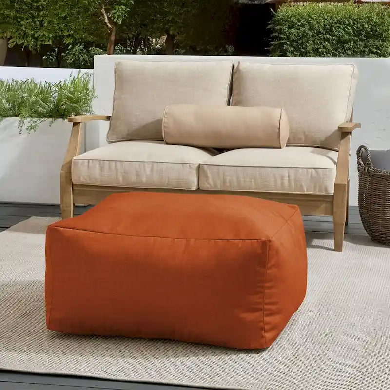 Pouf d'extérieur Sorra Home Sunbrella à bords francs