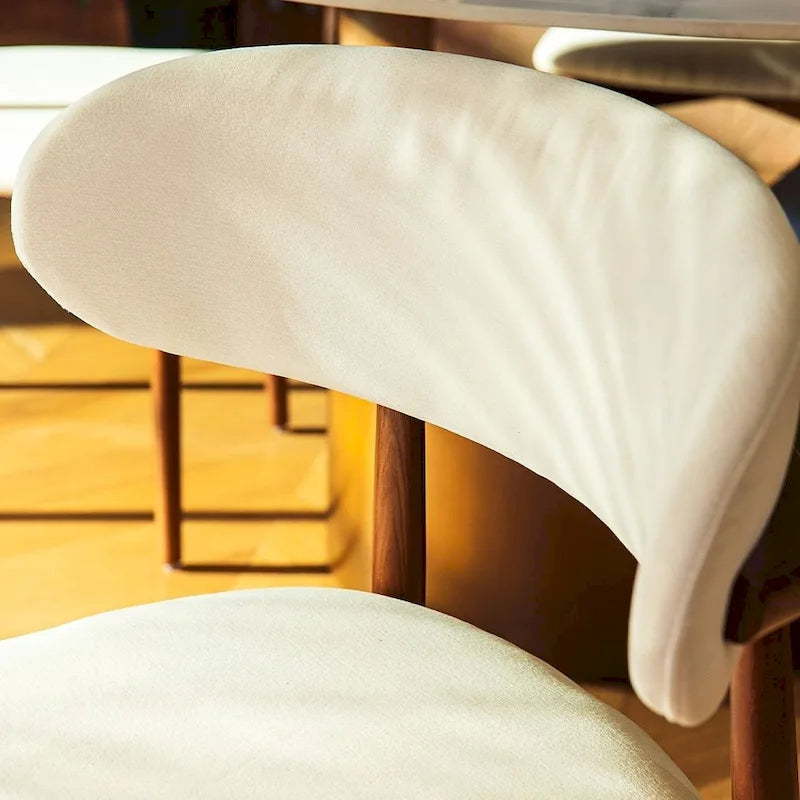 Table de salle à manger ronde moderne, plateau en pierre blanche brillante, pied en bronze carbone