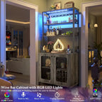 Meuble bar à vin de 67 pouces de haut avec éclairage LED, porte-verres, prises électriques et vitrine d'angle à 5 niveaux pour ustensiles.